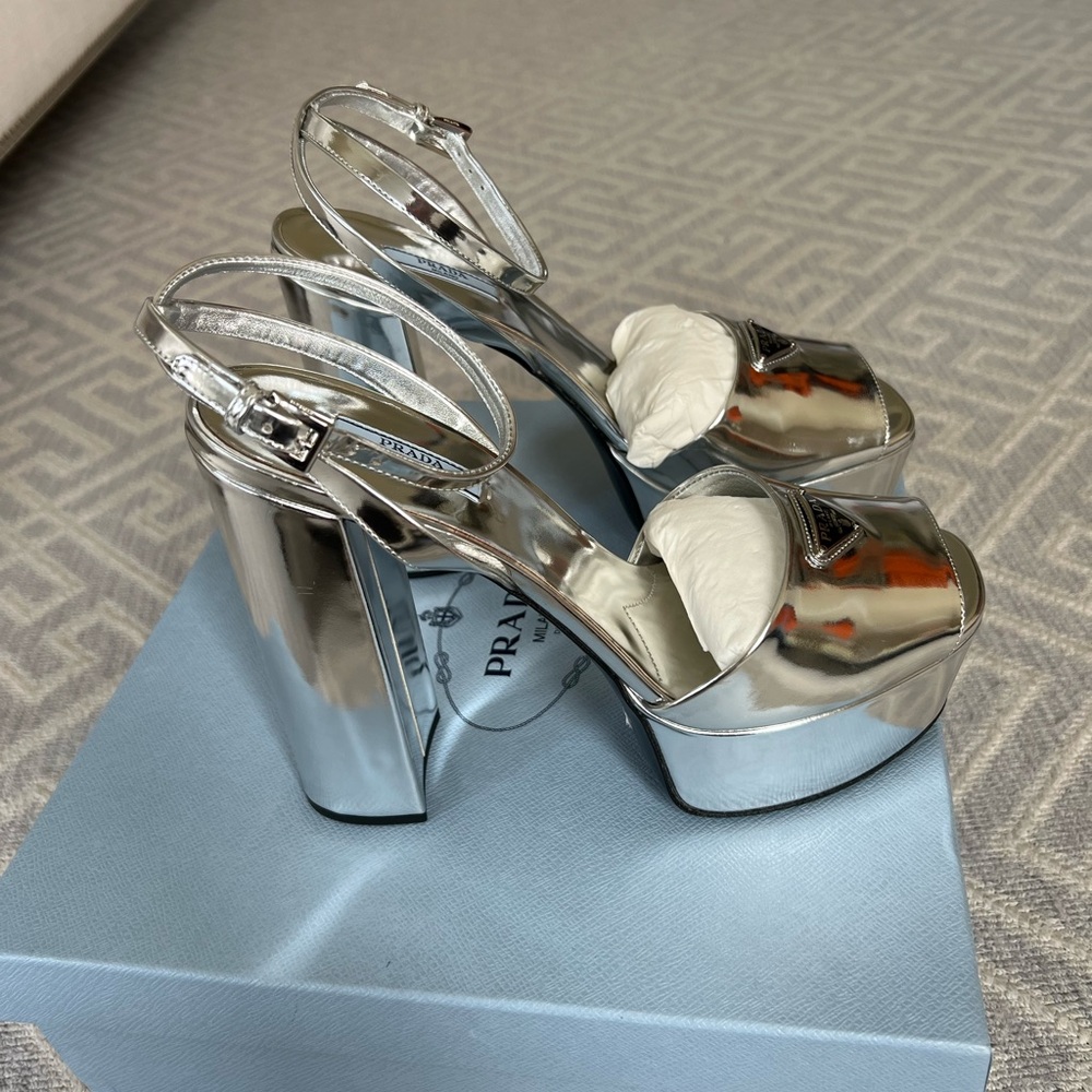NWT Prada Womens Metallic Leather Platform Heels Silver 41.5 - Picture 8 of 10